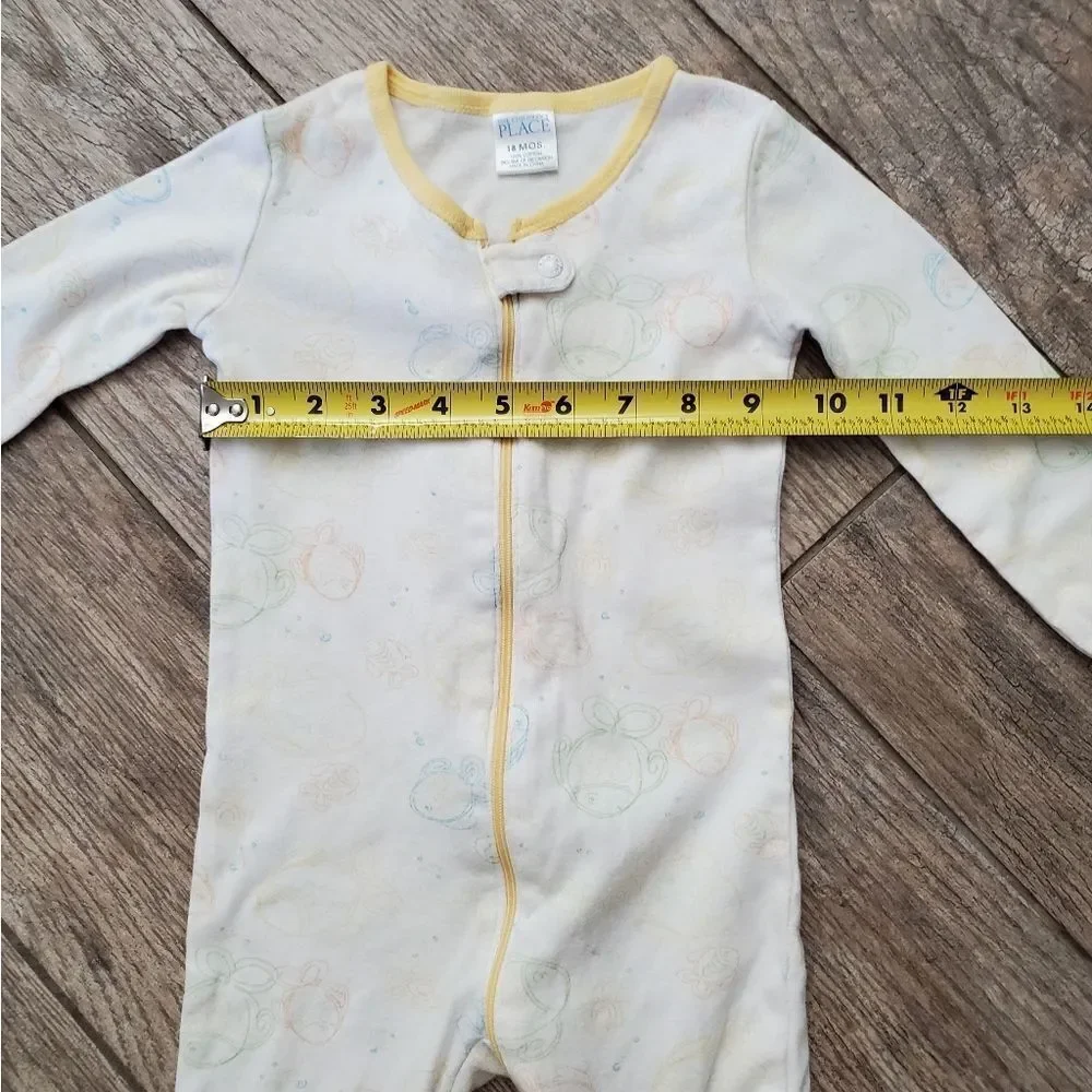 The Children's Place Zipper Closure White and Yellow Footie Size 18 Months